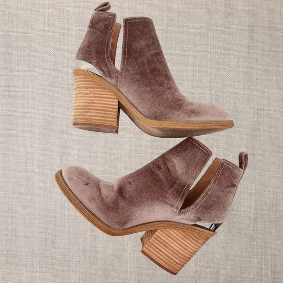 Steve Madden Shariniv Taupe 8.5 - Picture 1 of 6